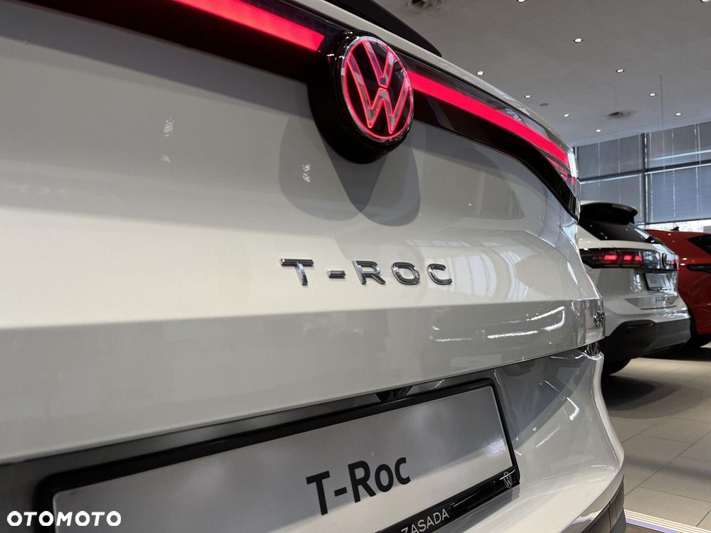 Volkswagen T-Roc - 18
