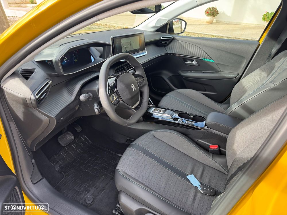 Peugeot e-208 50 kWh Allure - 12