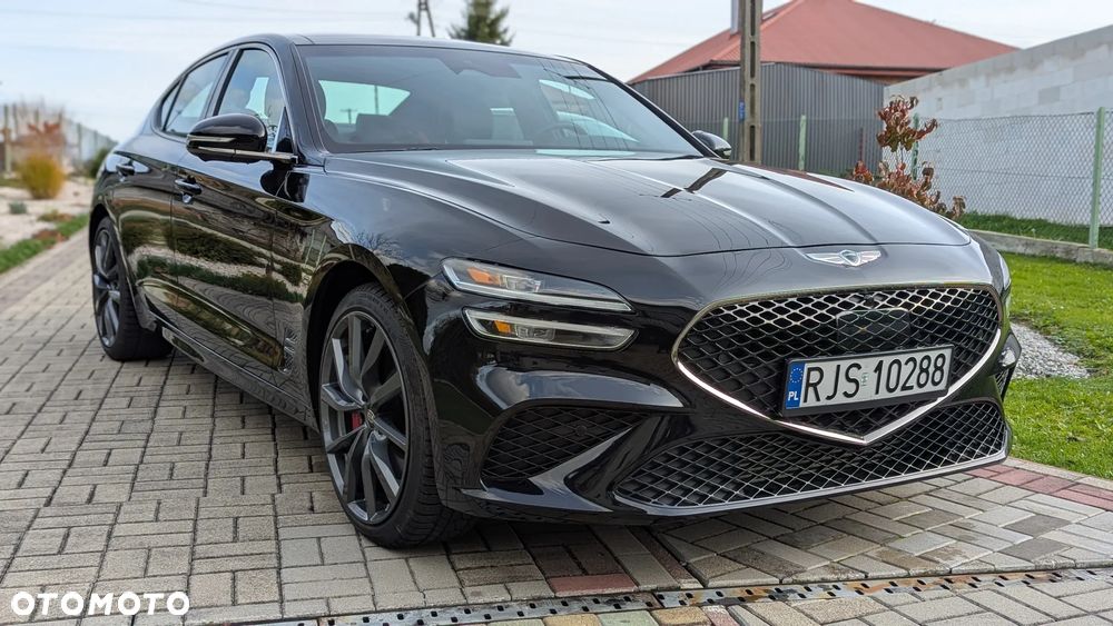 Genesis G70 - 1