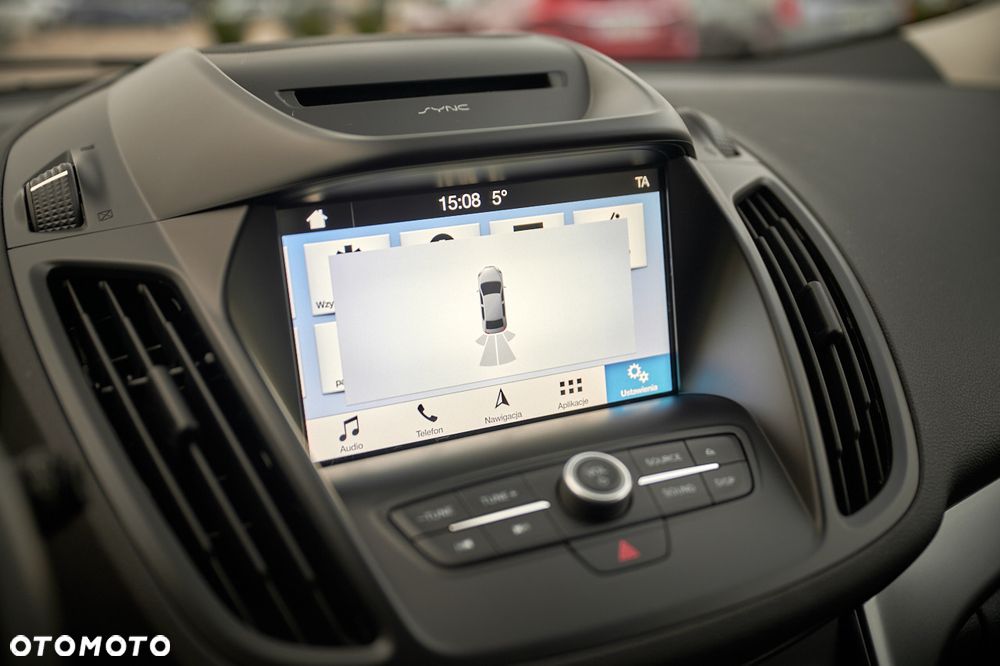 Ford Kuga 1.5 EcoBoost 2x4 Titanium - 39