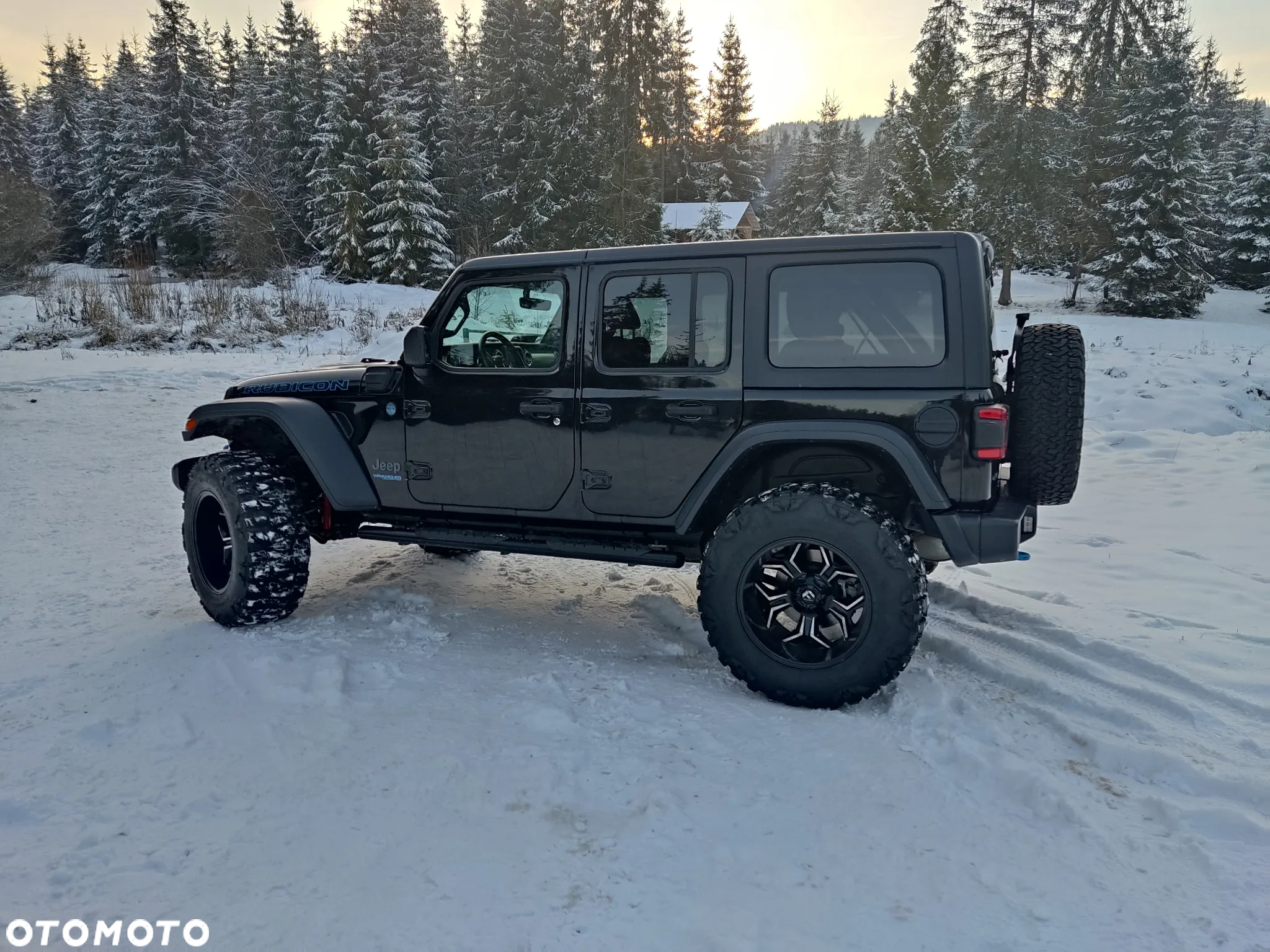 Jeep Wrangler - 4