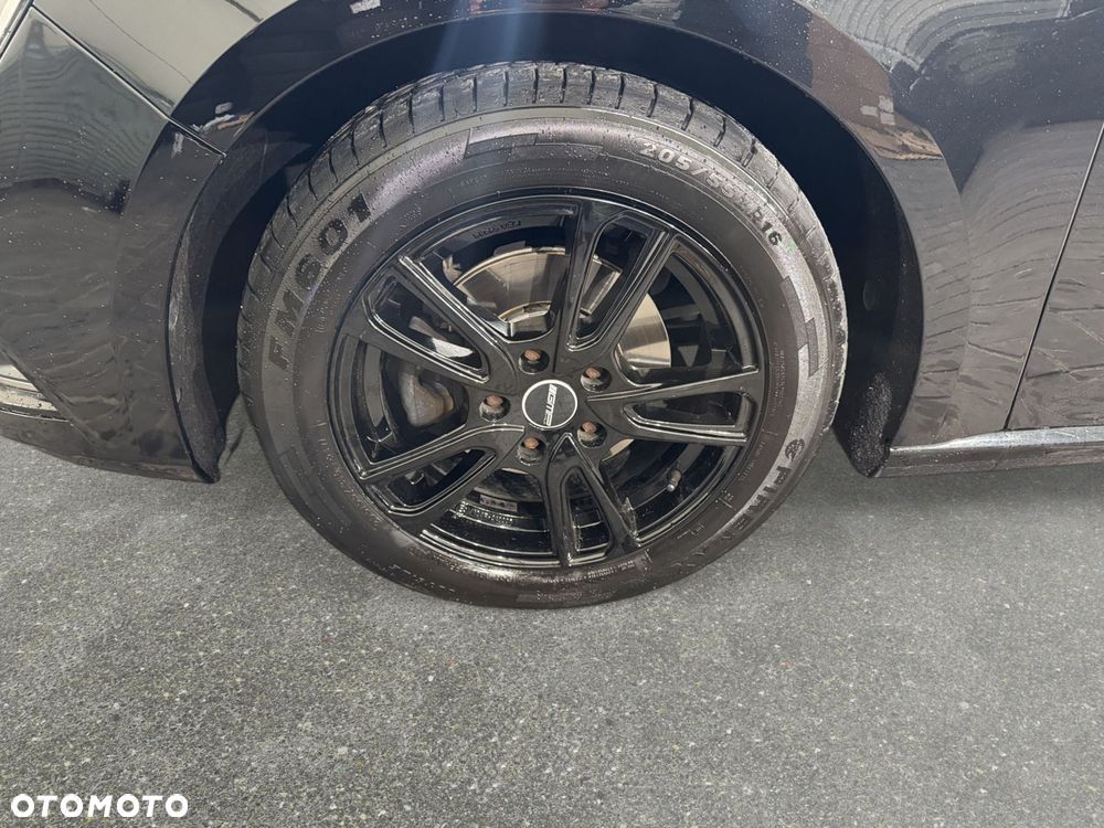 Renault Megane - 11