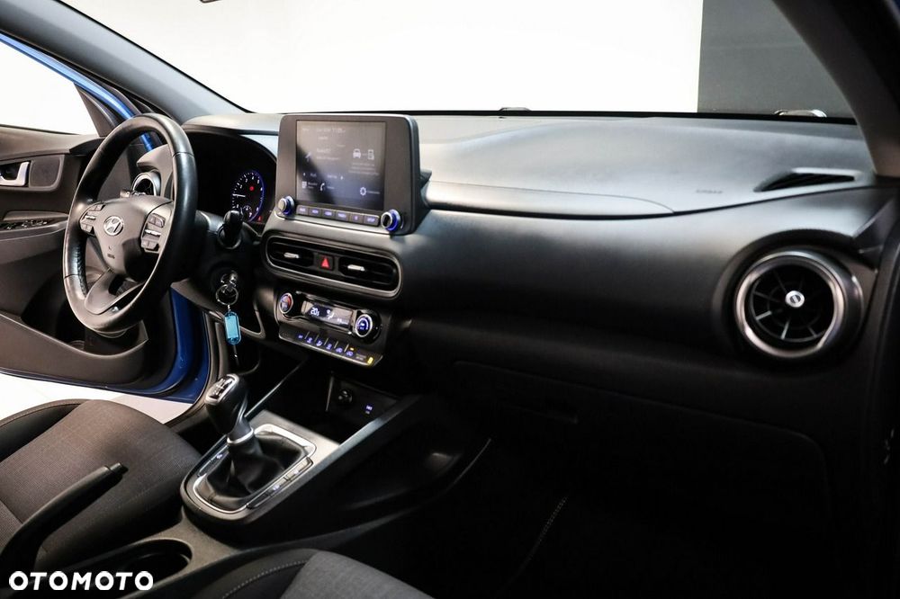Hyundai Kona - 24