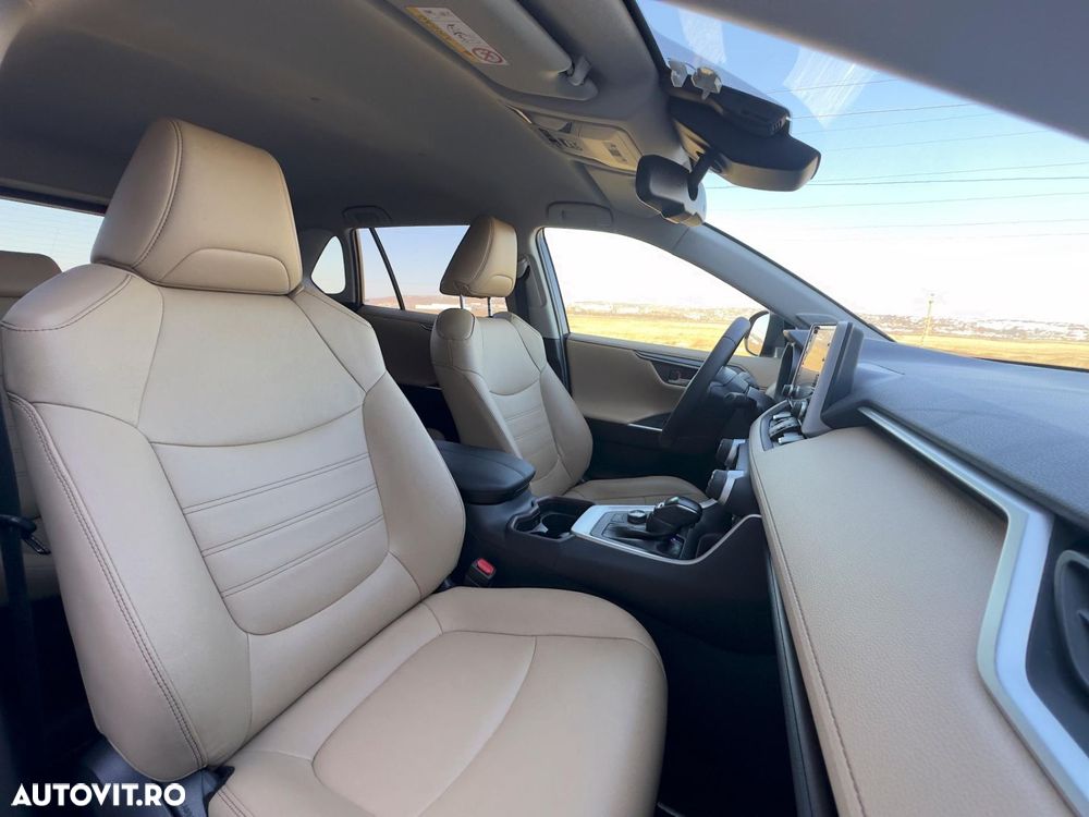 Toyota RAV4 2.5 4x4 Lounge - 25