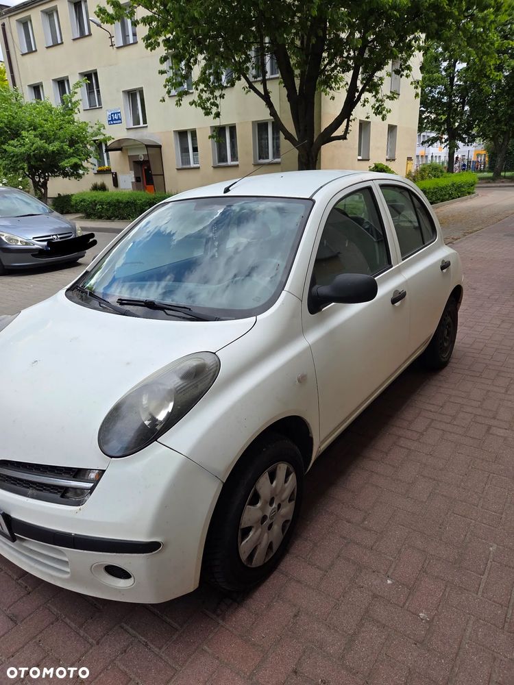 Nissan Micra - 2