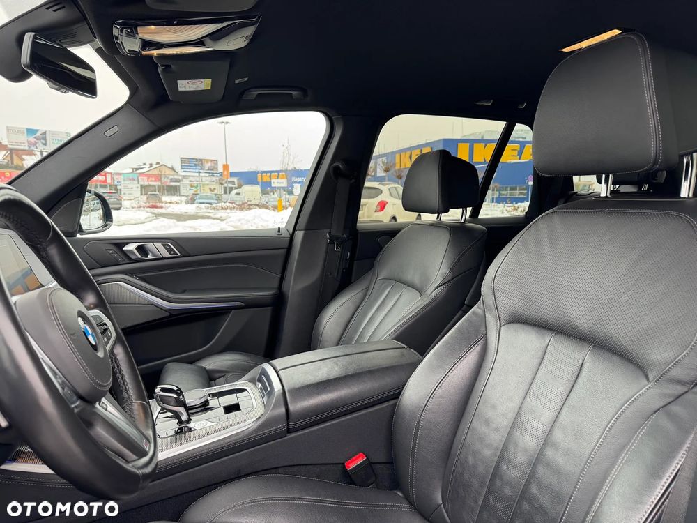 BMW X5 xDrive40i - 25
