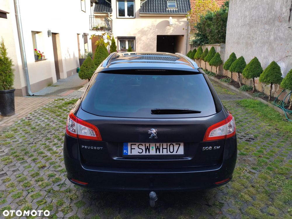 Peugeot 508 - 8