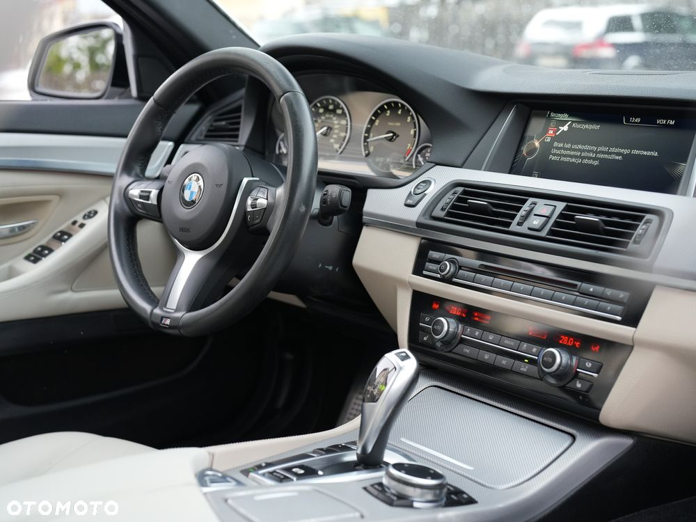 BMW Seria 5 535i - 27
