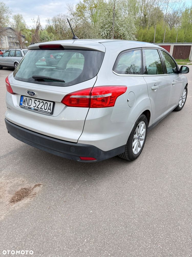 Ford Focus 1.5 TDCi SYNC Edition - 6