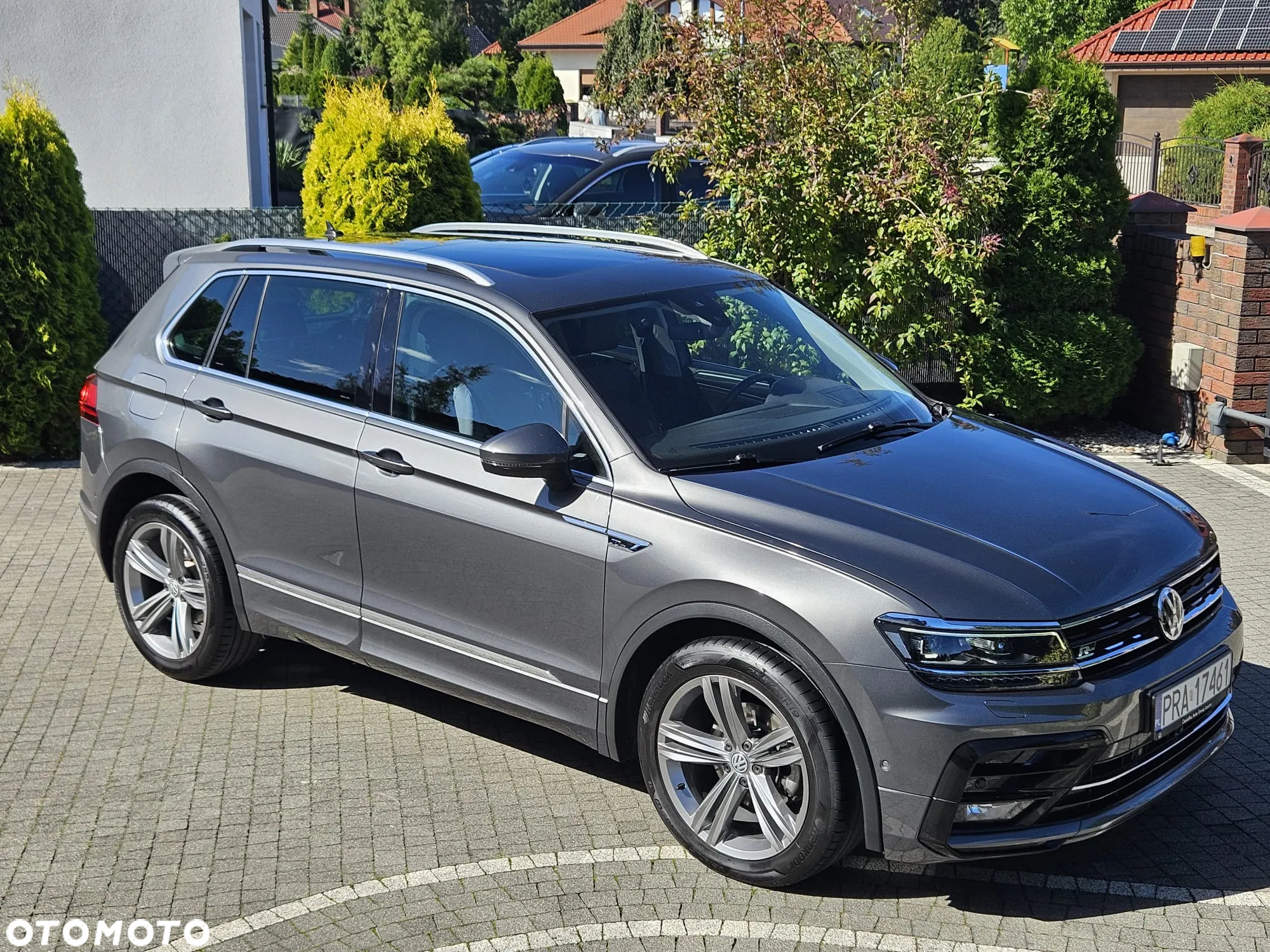 Volkswagen Tiguan - 24