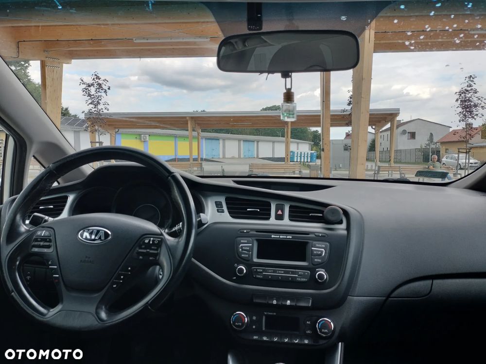 Kia Ceed Cee'd 1.6 CRDi M - 9