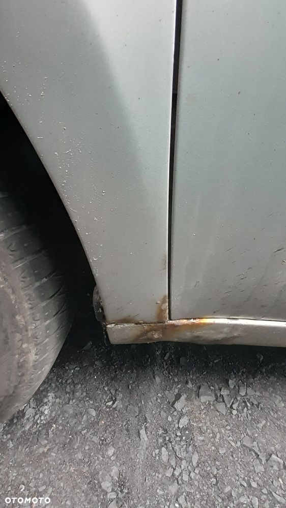 FIAT IDEA BŁOTNIK LEWY PRAWY PRZEDNI PRZÓD 647 nr. 112/3 - 2