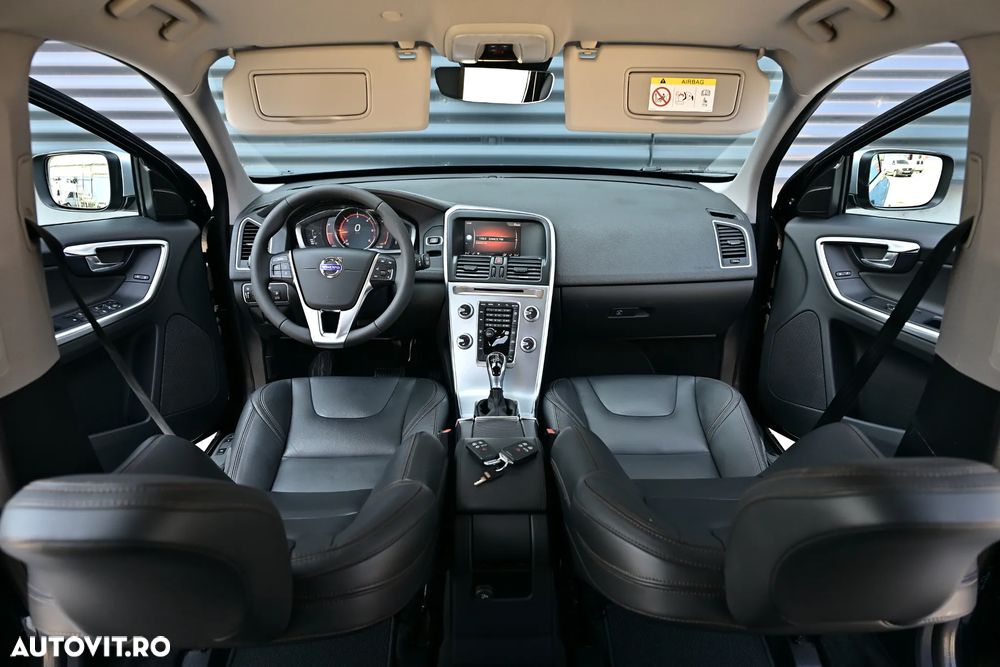 Volvo XC 60 D4 Geartronic Summum - 3