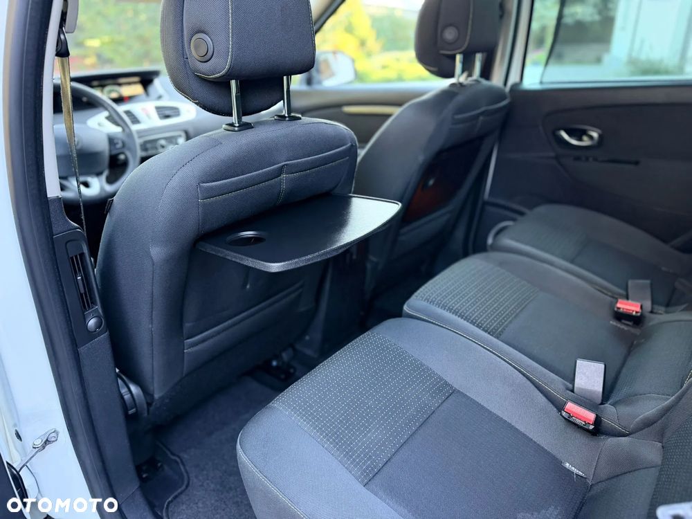 Renault Scenic 1.6 16V Expression - 33