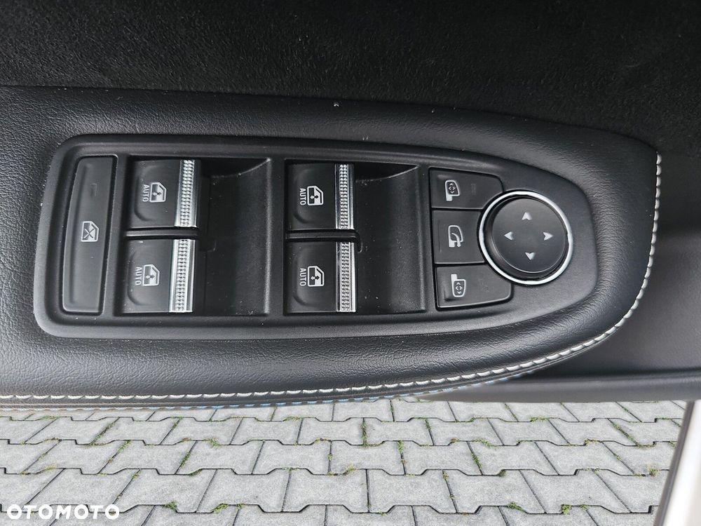Renault Arkana 1.3 TCe mHEV Esprit Alpine EDC - 18