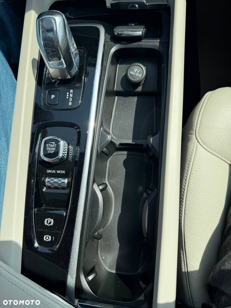 Volvo XC 60 - 12