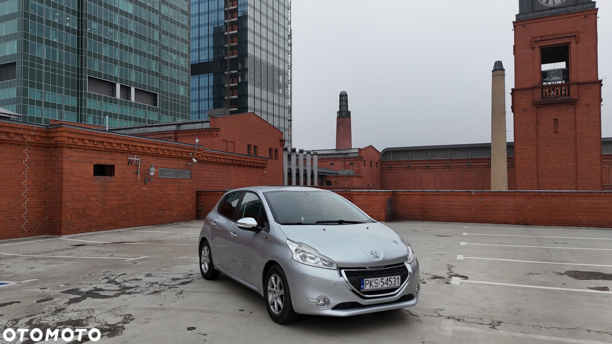 Peugeot 208 - 6