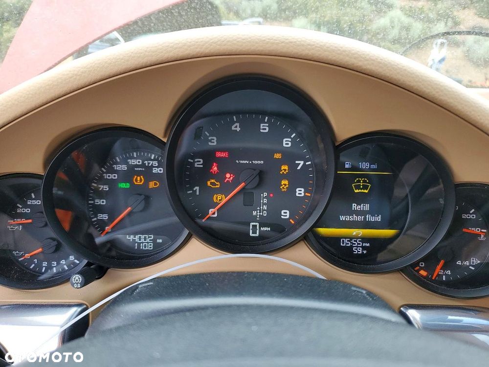 Porsche 911 Carrera PDK - 9