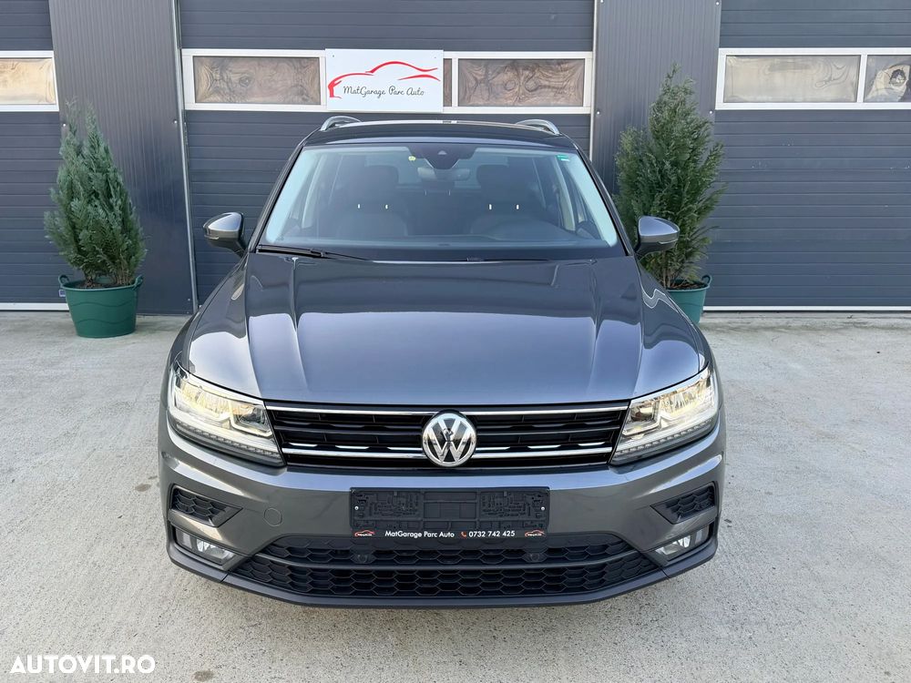 Volkswagen Tiguan - 2