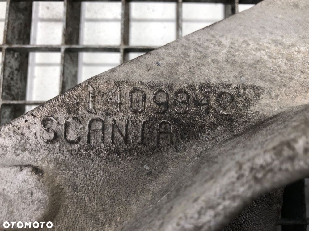 UCHWYT KABINOWY PRAWY  SCANIA 4 - series 1995 - 2008 114 C/330 1409342 - 2