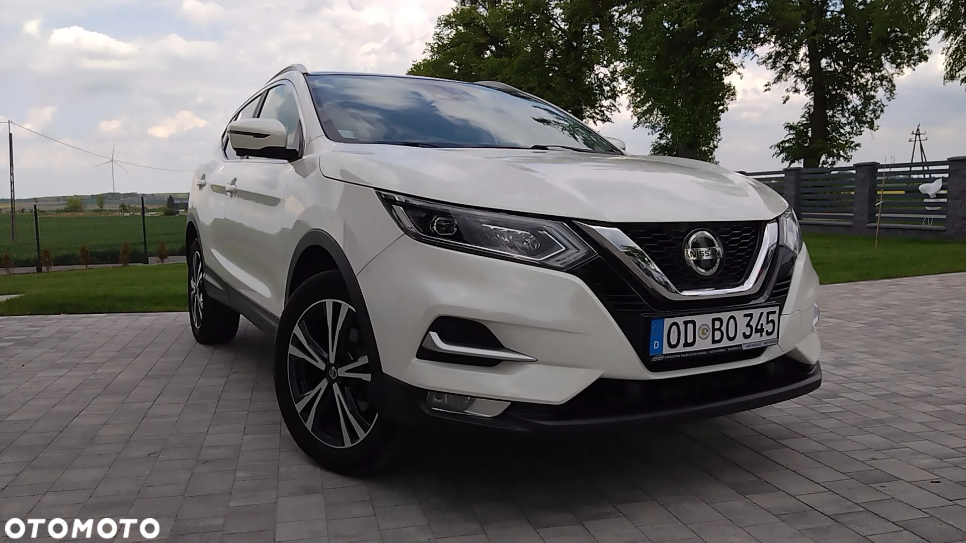 Nissan Qashqai 1.5 dCi TEKNA+ - 3