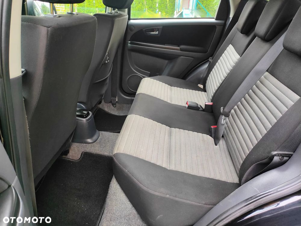 Suzuki SX4 1.6 Comfort - 12