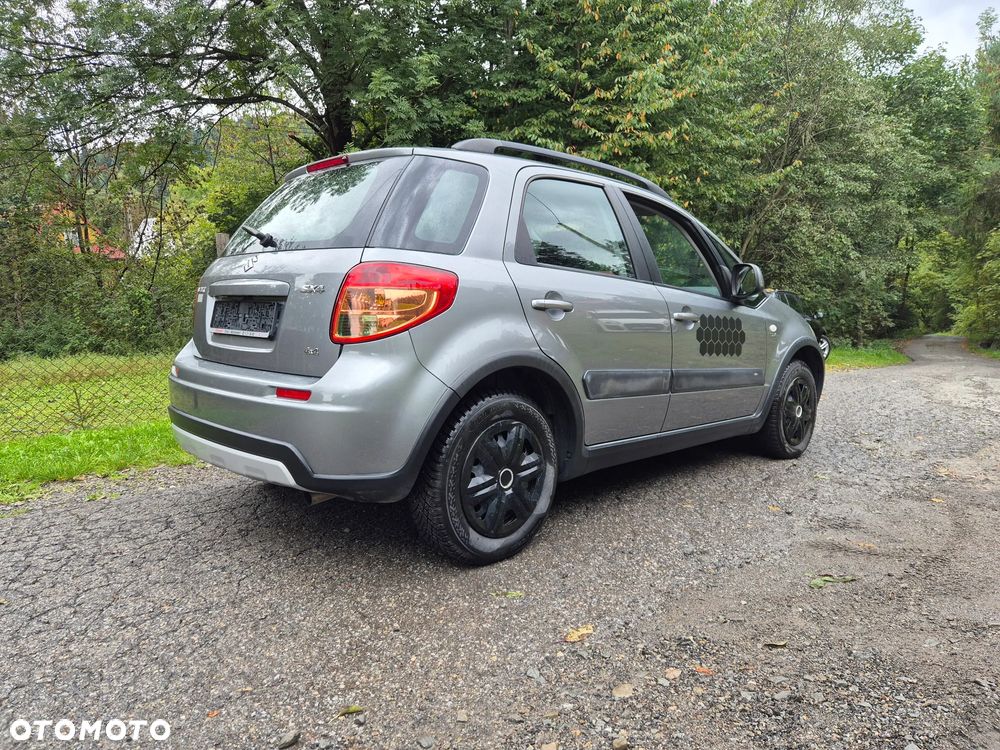 Suzuki SX4 2.0 DDiS 4x4 Comfort - 15