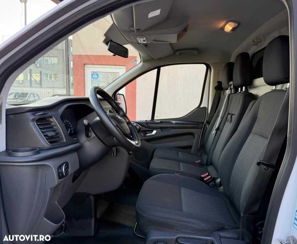 Ford TRANSIT CUSTOM L2H3 - 15