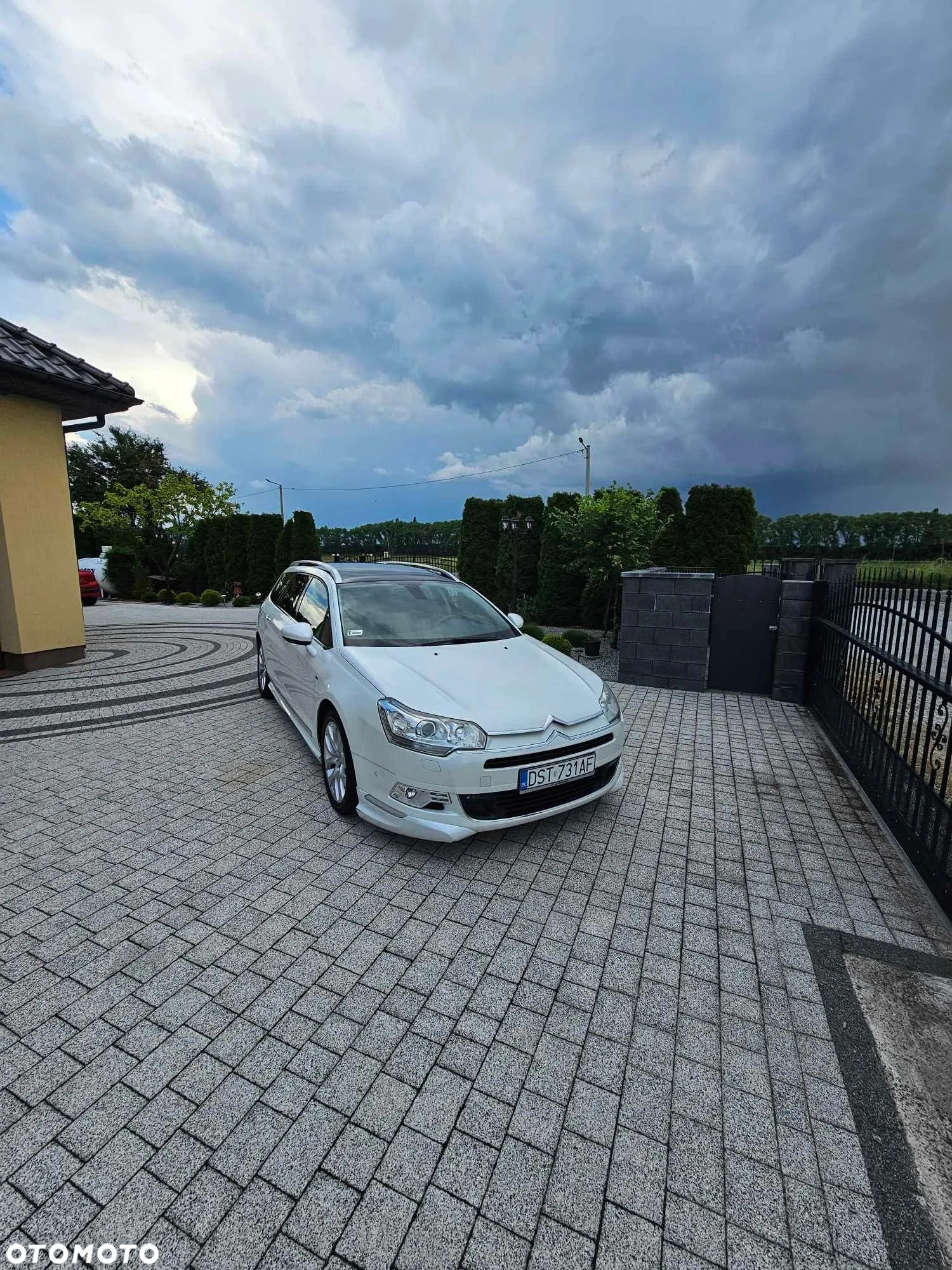 Citroën C5 Tourer V6 HDi 240 Biturbo FAP by Carlsson - 5