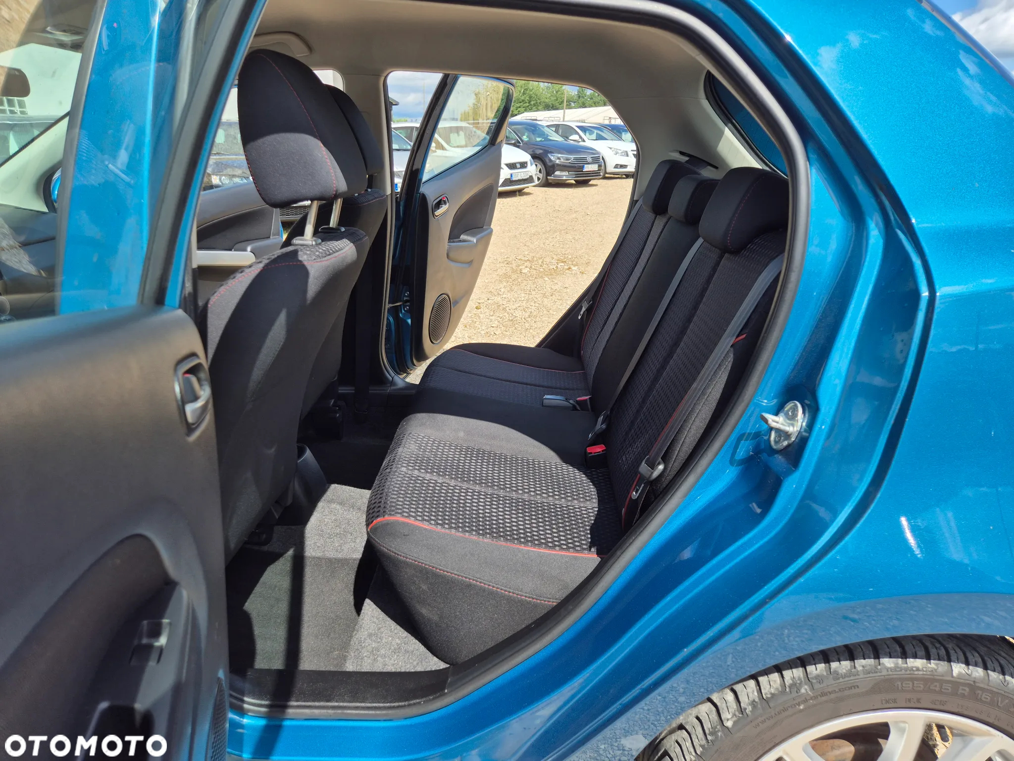 Mazda 2 1.6 MZ-CD Center-Line - 6
