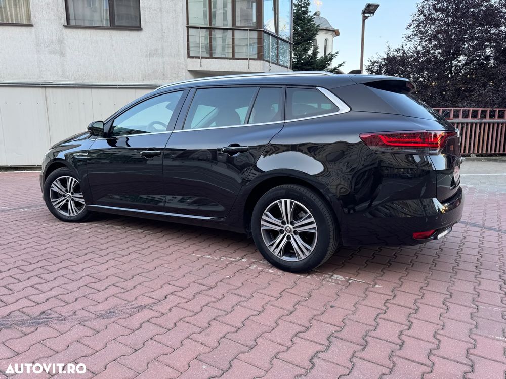 Renault Megane BLUE dCi 115 INTENS - 10