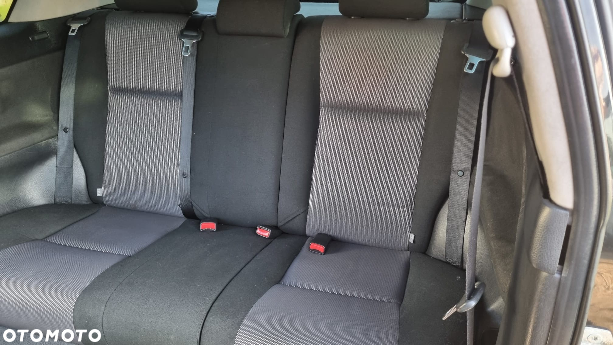 Toyota Corolla - 8