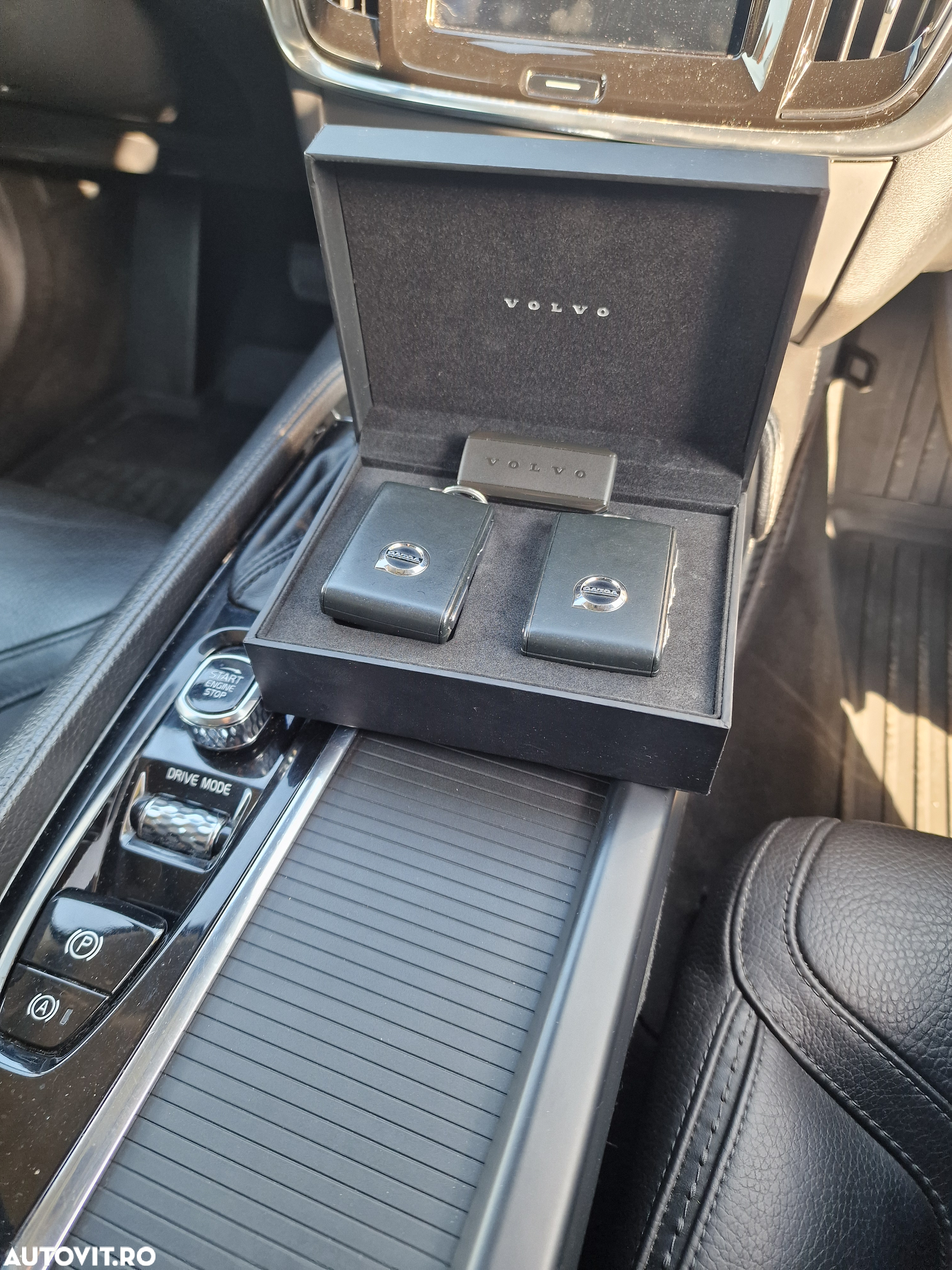 Volvo V90 Cross Country D4 AWD Geartronic - 12