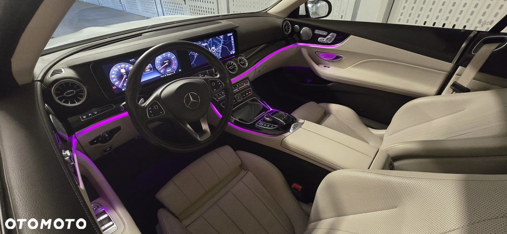 Mercedes-Benz Klasa E 400 4Matic Cabrio 9G-TRONIC AMG Line - 10