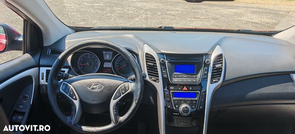 Hyundai i30 1.6 GDI 7DCT 5DR Highway - 12