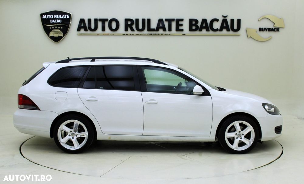 Volkswagen Golf - 4