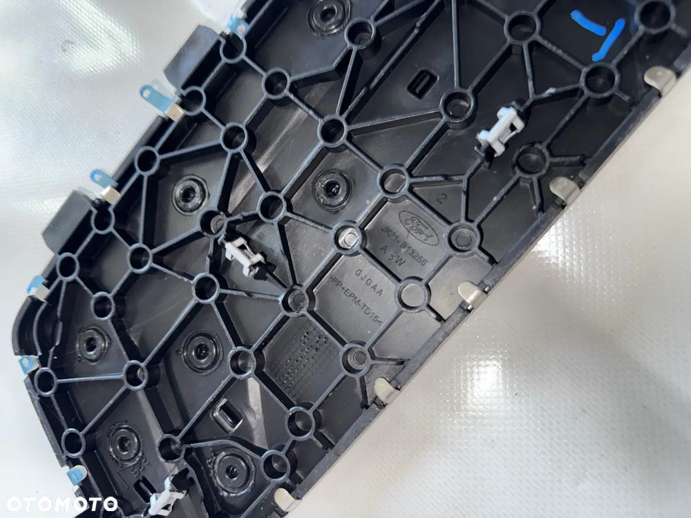 Listwa | nakładka progu | osłona chromowana | Ford Transit Custom - jk21-b13256 - 3