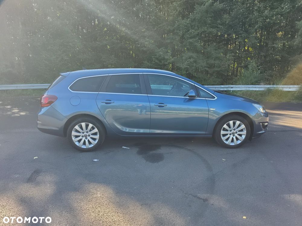 Opel Astra 2.0 CDTI Cosmo - 15
