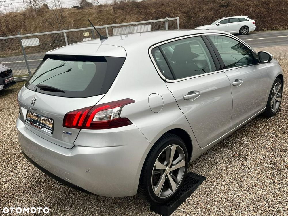 Peugeot 308 HDi FAP 150 Allure - 19