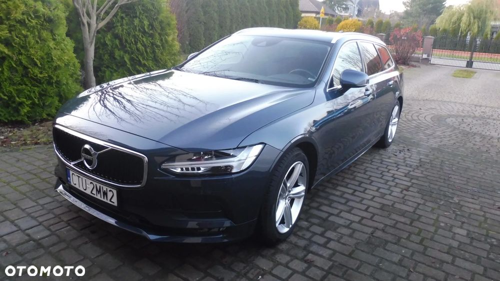 Volvo V90 D4 SCR Momentum - 1