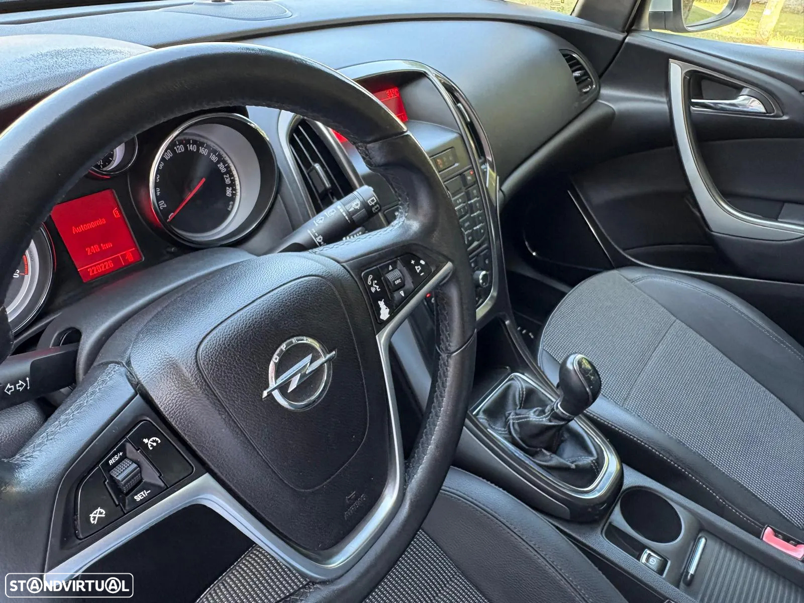 Opel Astra Sports Tourer 1.7 CDTi Cosmo - 13
