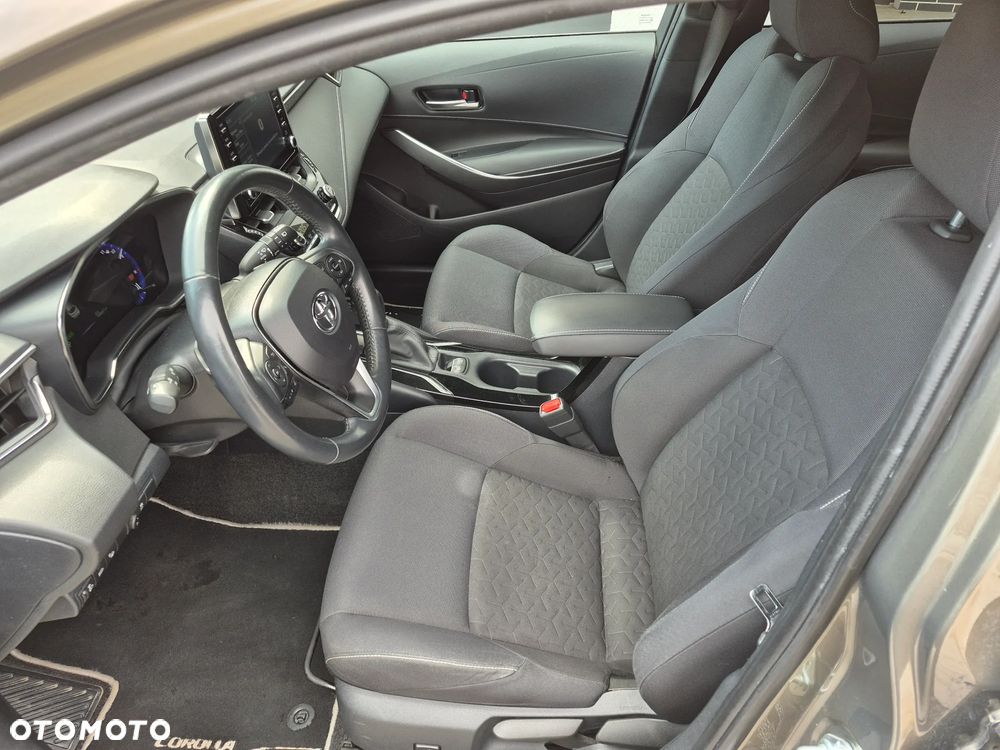 Toyota Corolla 2.0 Hybrid Comfort - 5