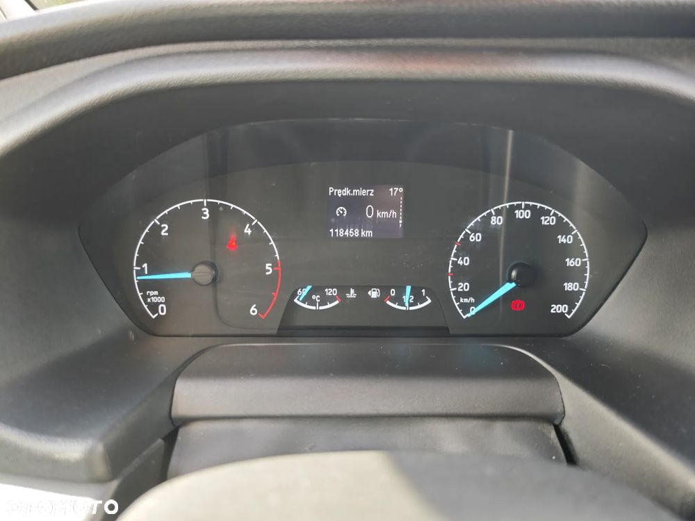 Ford Transit Custom - 16