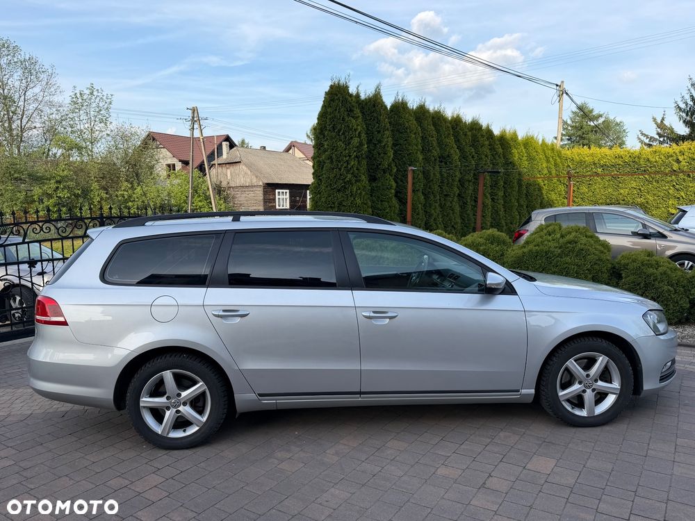 Volkswagen Passat 2.0 Blue TDI SCR Comfortline - 4