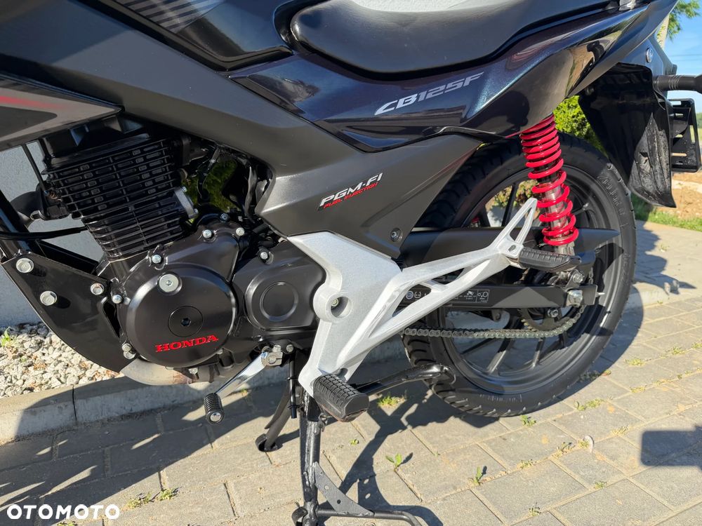 Honda CBF - 38