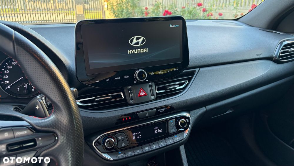 Hyundai i30 1.5 T-GDI 48V-Hybrid DCT N-Line - 8
