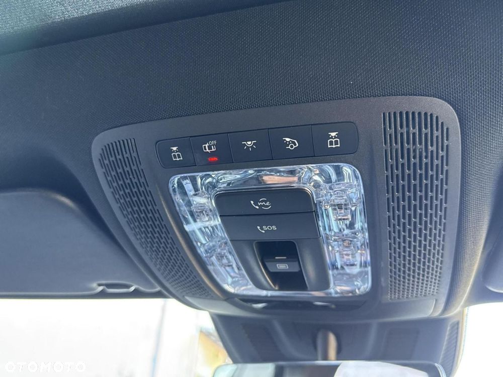 Mercedes-Benz EQA - 17