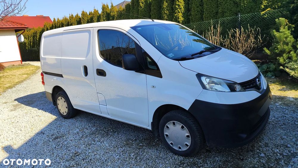 Nissan NV 200 - 1