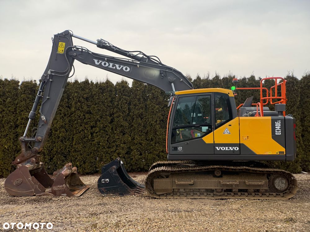 Volvo EC 140 EL - 3