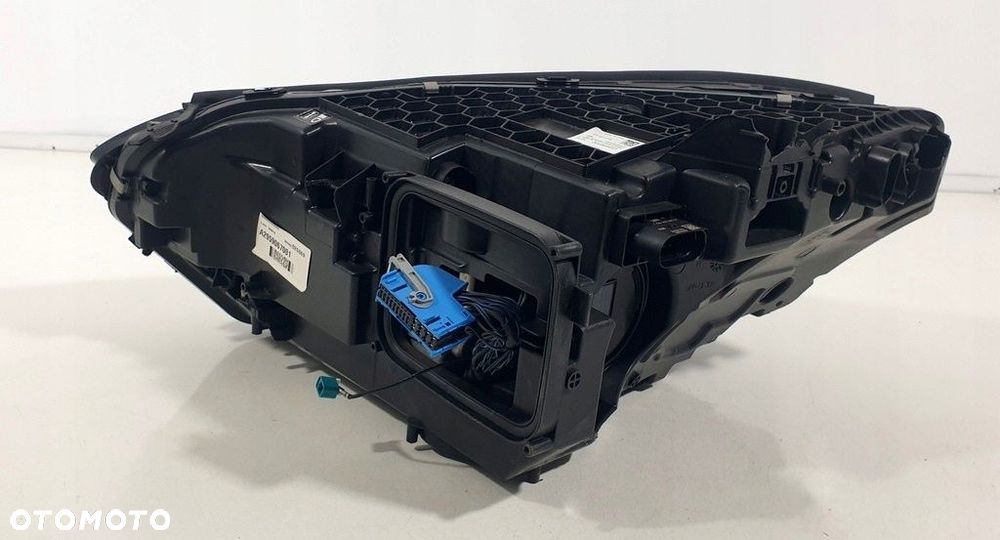 Mercedes EQE W295 Reflektor Prawy A2959067001 - 3